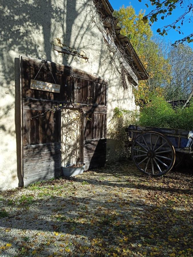 Chez Karine Bed & Breakfast Ceyzerieu Dış mekan fotoğraf