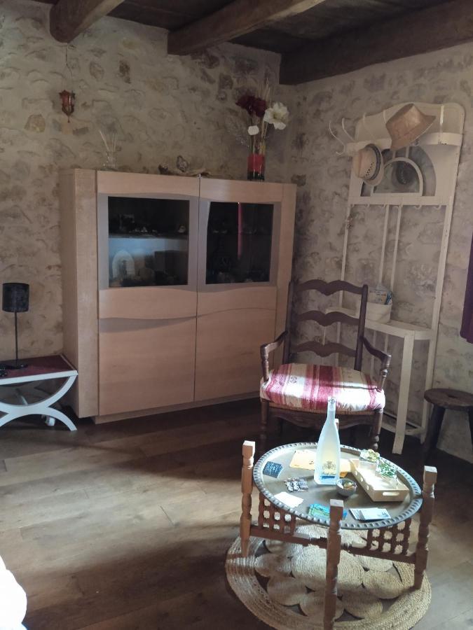 Chez Karine Bed & Breakfast Ceyzerieu Dış mekan fotoğraf